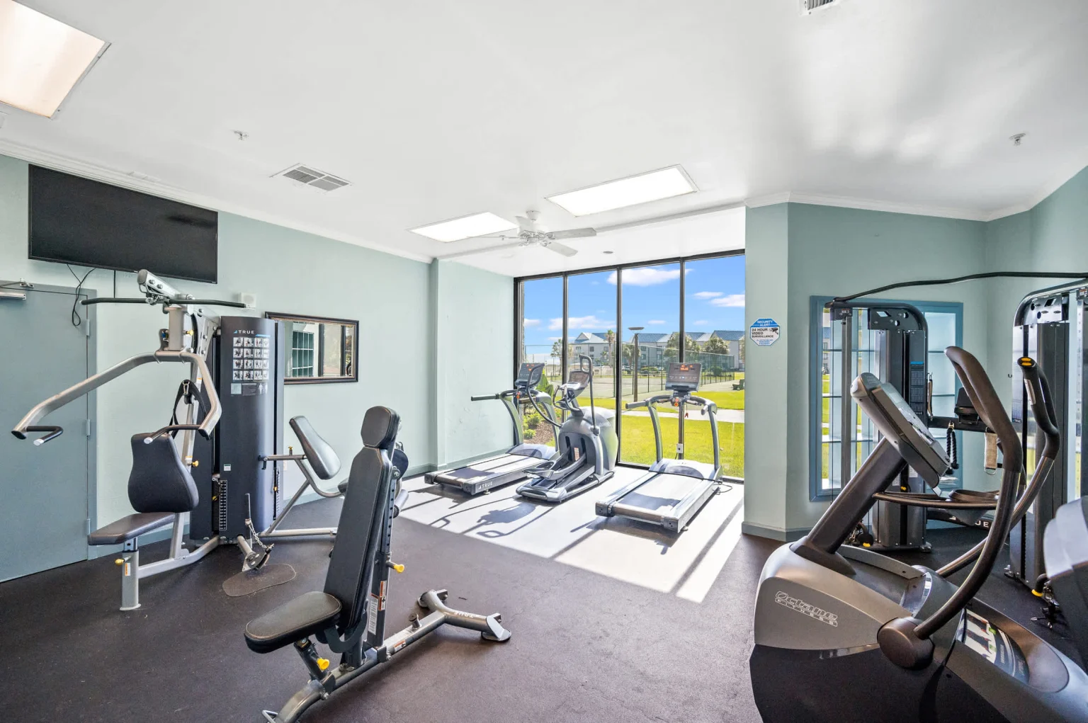 Resort fitness center, Emerald Dreams