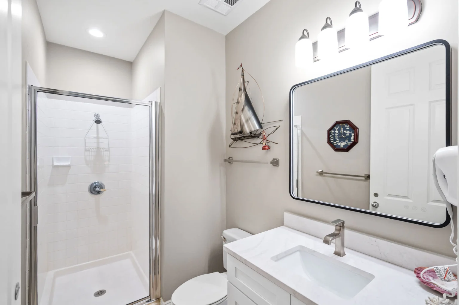 Bathroom with walk-in shower, High Tide Penthouse