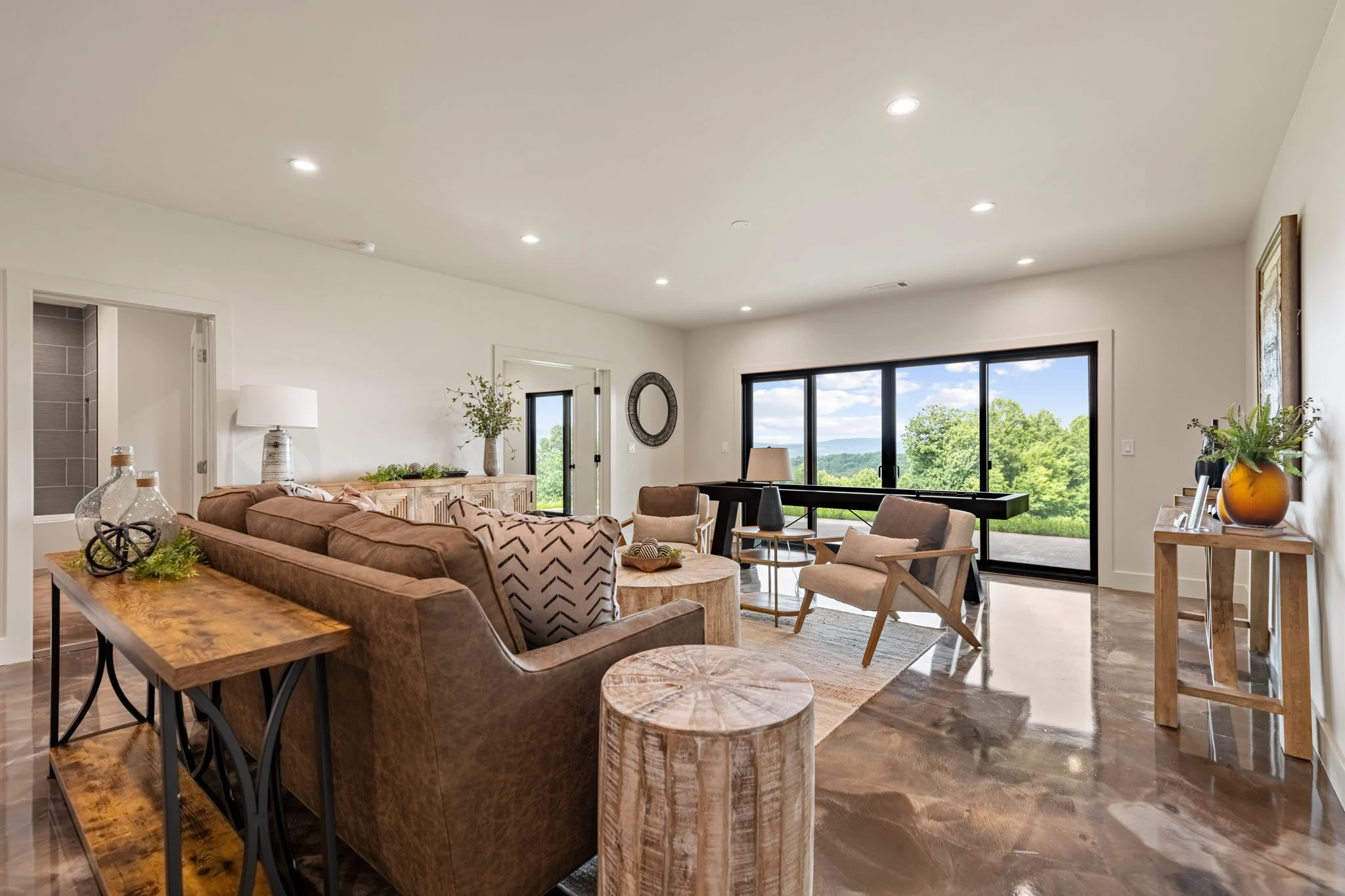 Terrace-level lounge with mountain views, Modern Overlook