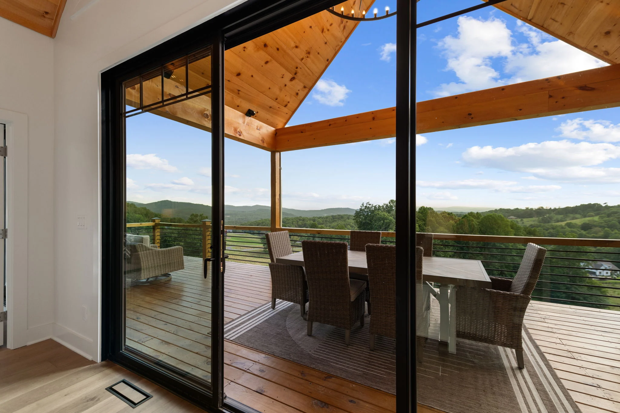 Outdoor dining table on the deck, Modern Overlook