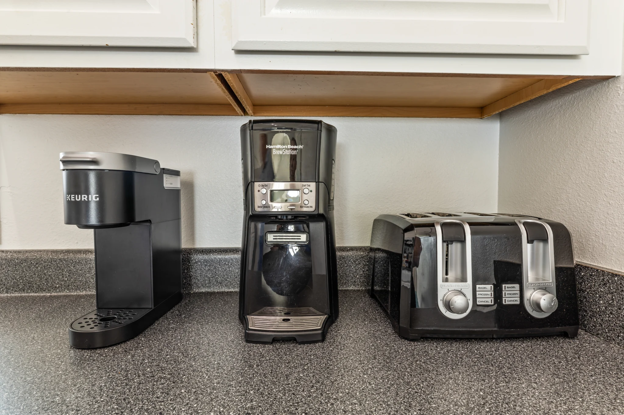 Coffee station with Keurig, drip maker and toaster, Sands of Time