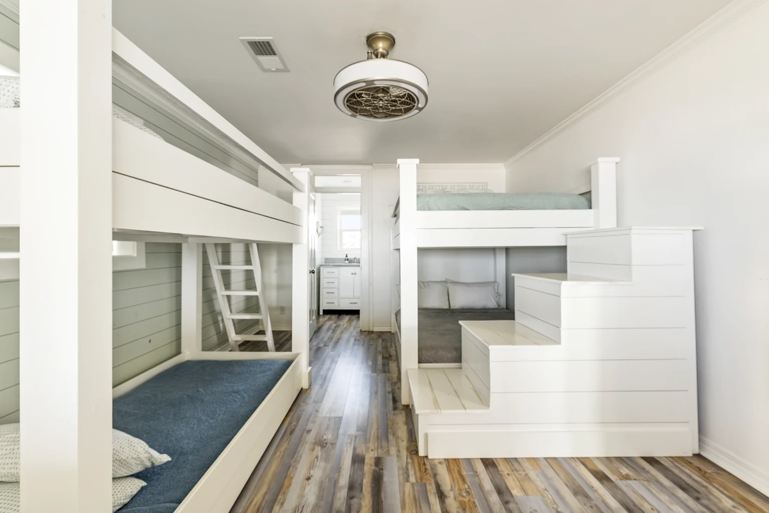 Bunk room toward the hallway, Sands of Time