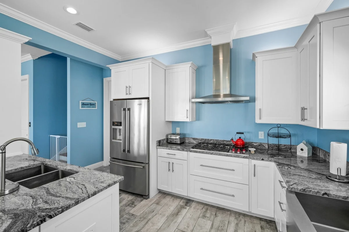 Kitchen with gas range and second refrigerator, Sea Bliss