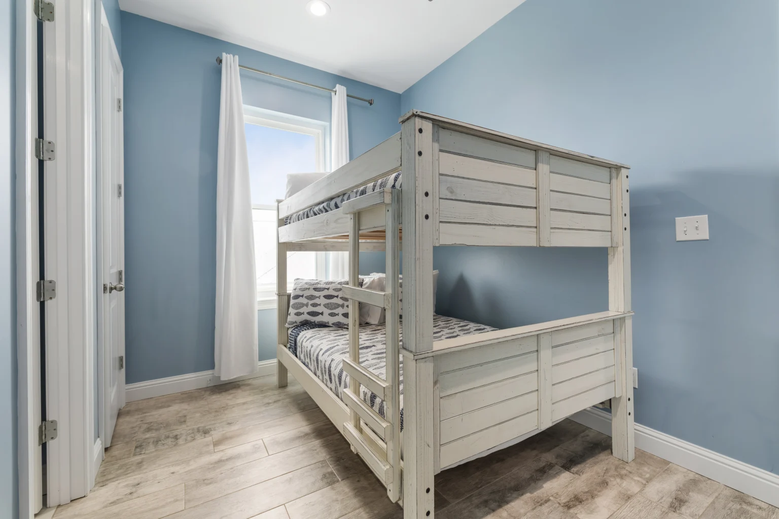 Second bunk room with full-over-full bunk, Sea Bliss