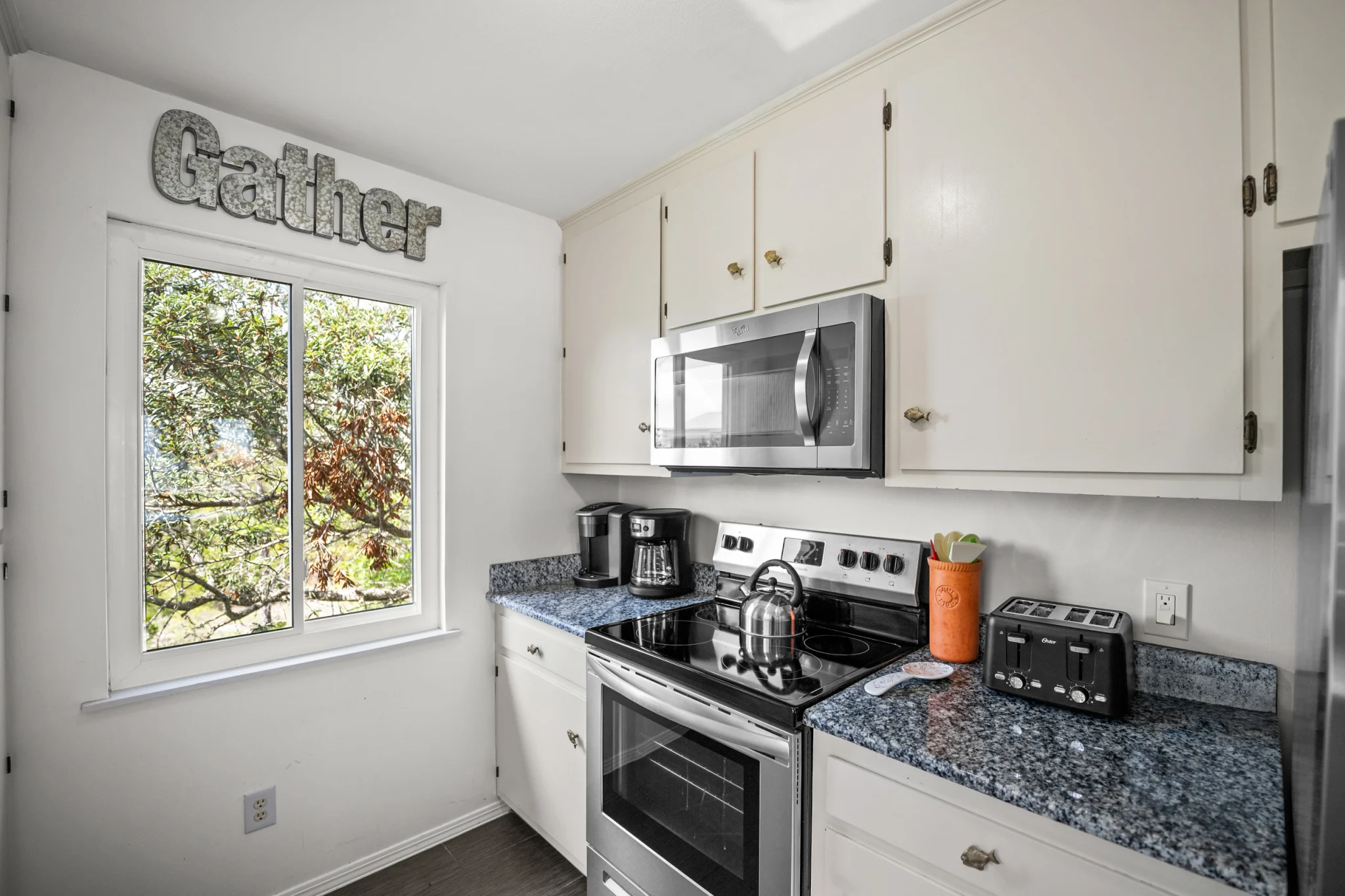 Kitchen with range and microwave, Sea Forever