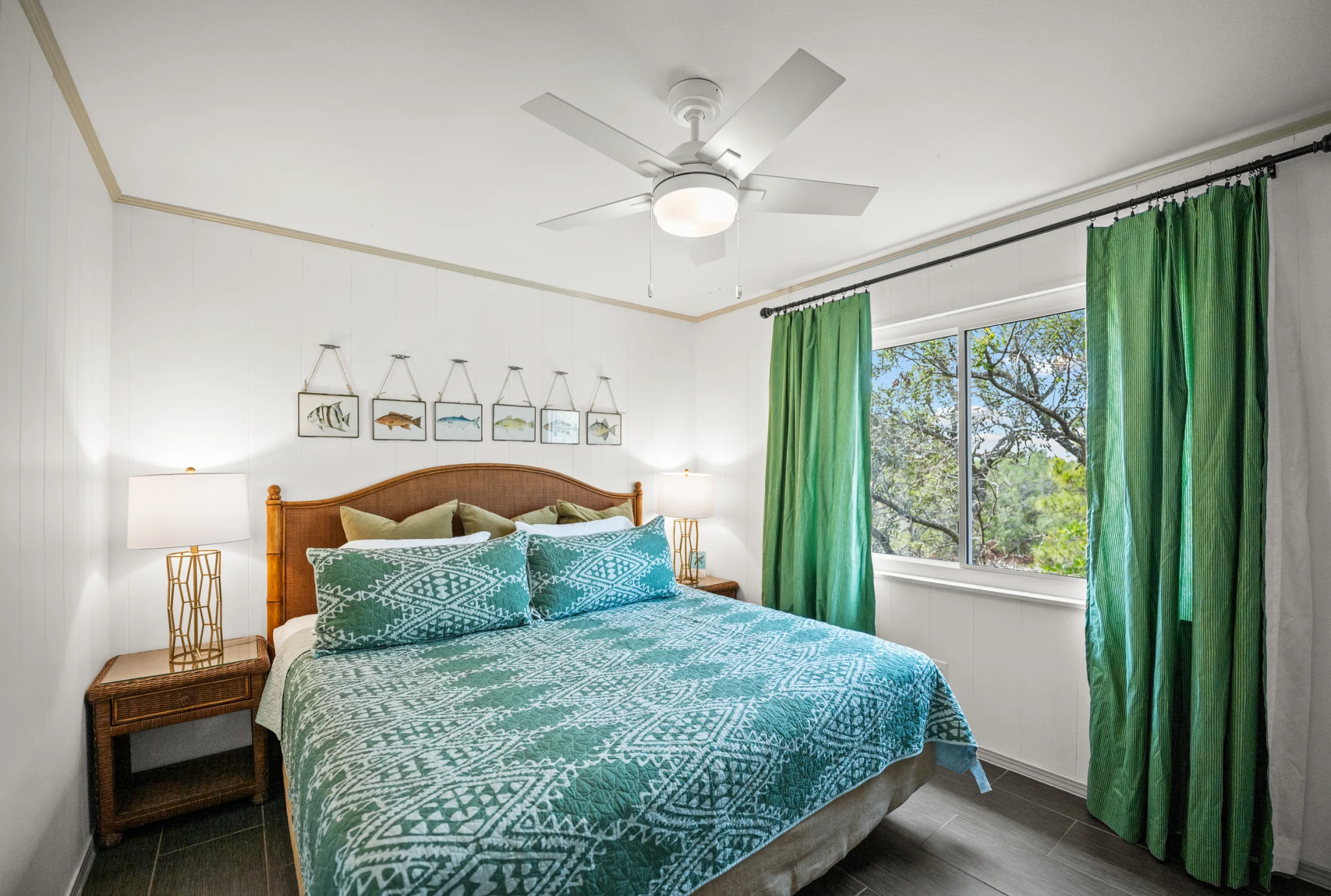 Queen bedroom with green curtains, Sea Forever