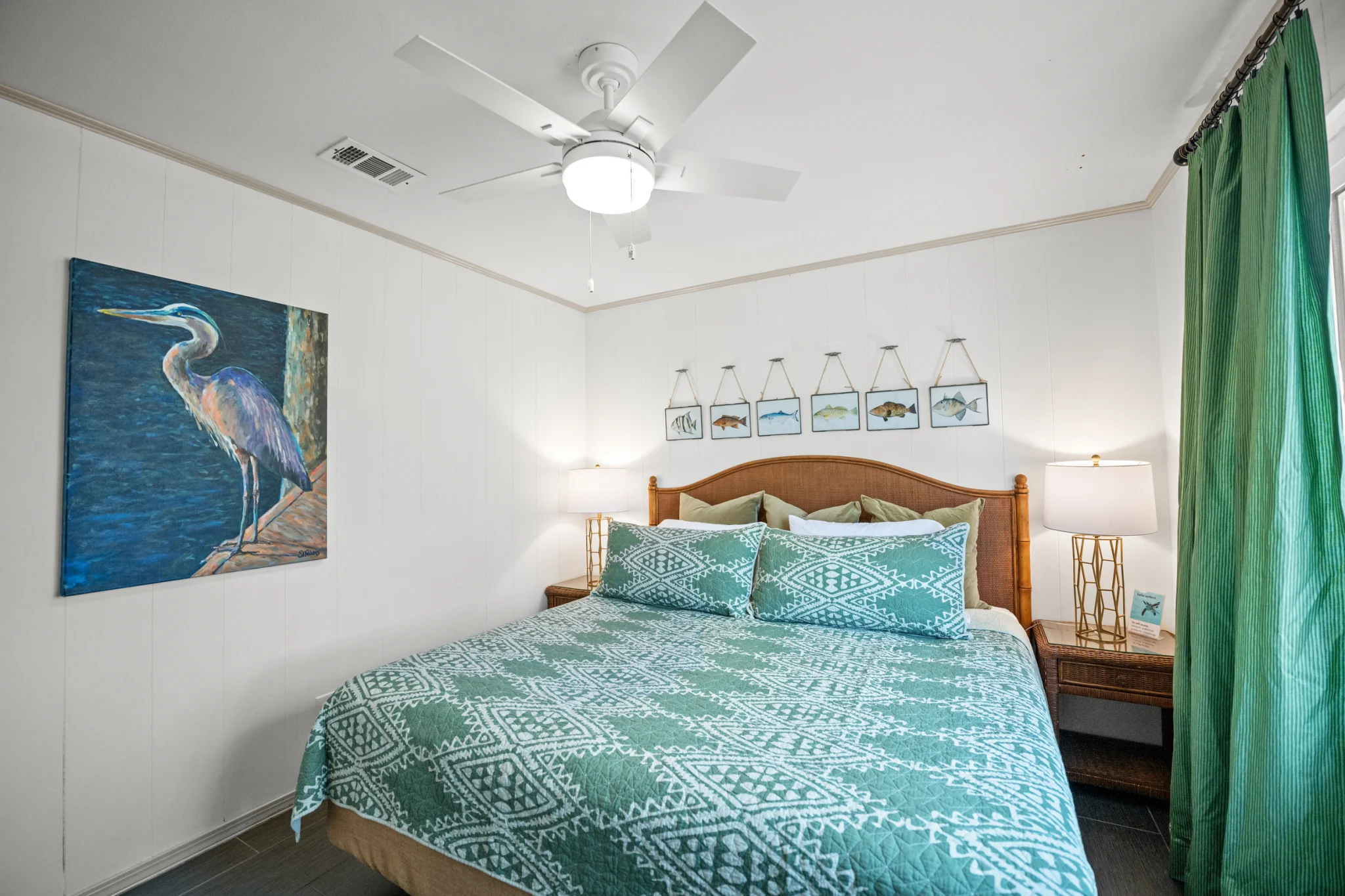 Queen bedroom with heron painting, Sea Forever