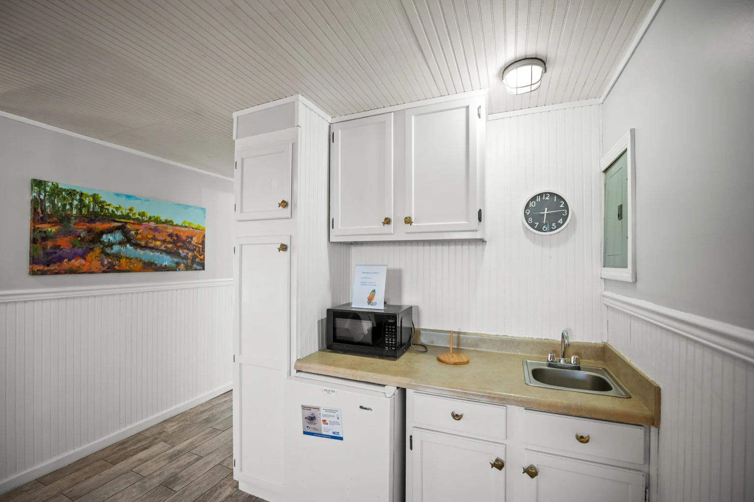 Kitchenette with mini fridge and microwave, Sea Forever
