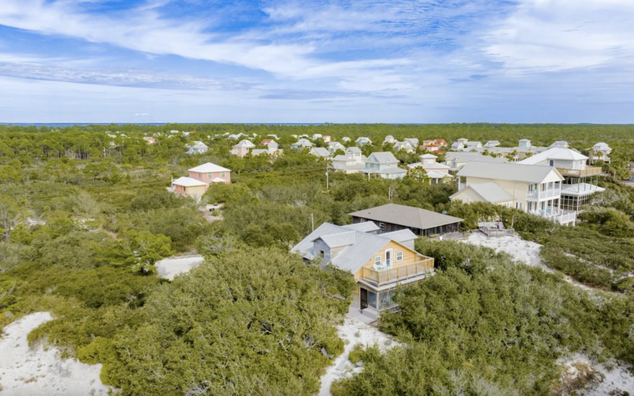 House and neighborhood from the air, Tree Tops